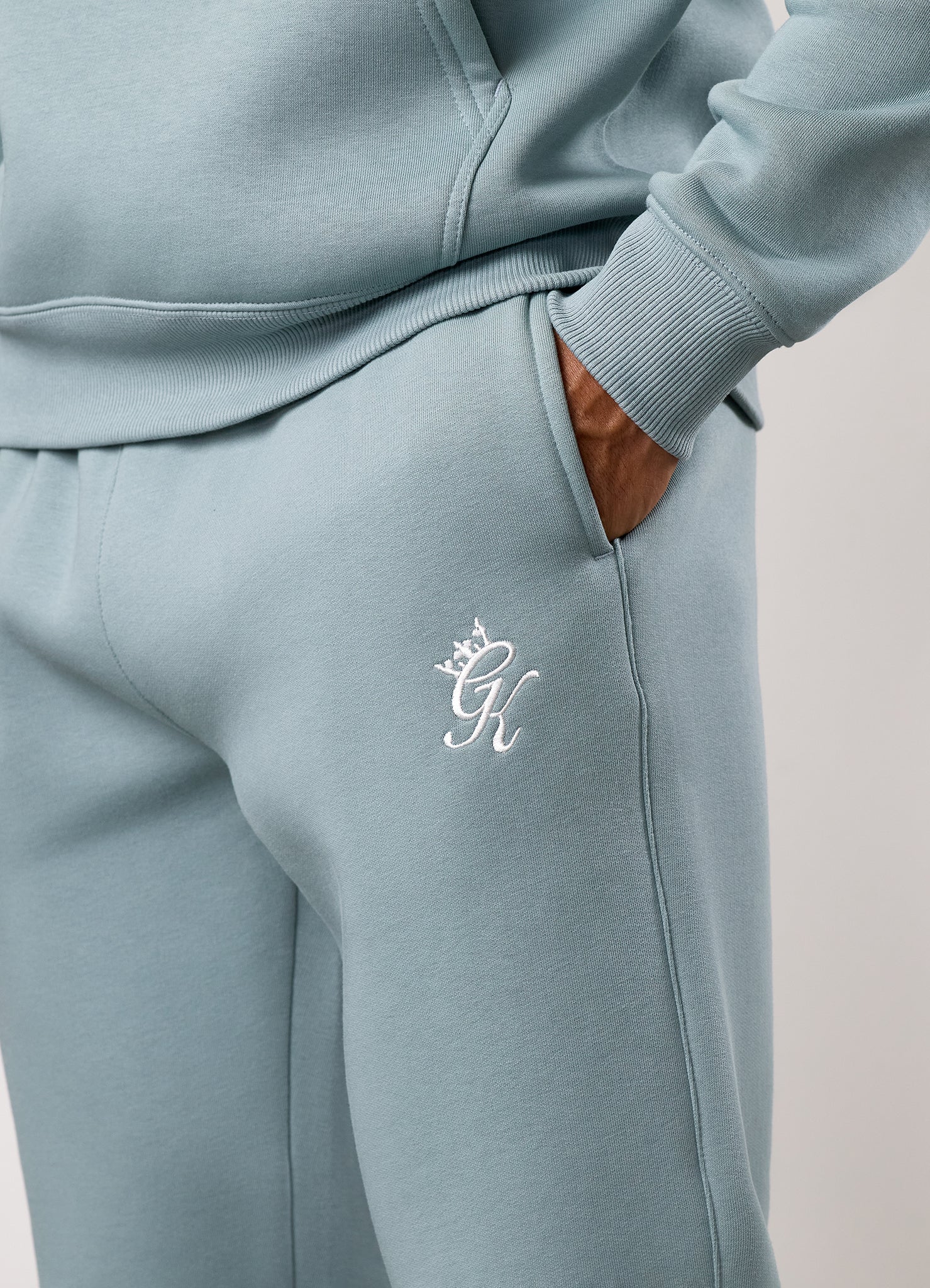Gym King Fundamental Fleece Crew Tracksuit - Smoke
